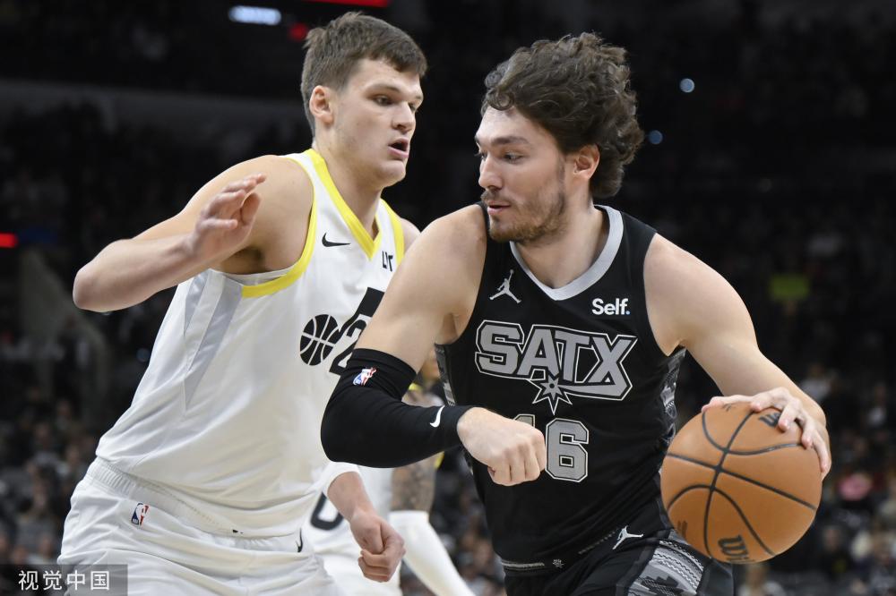 还凭借他的 还凭借他的